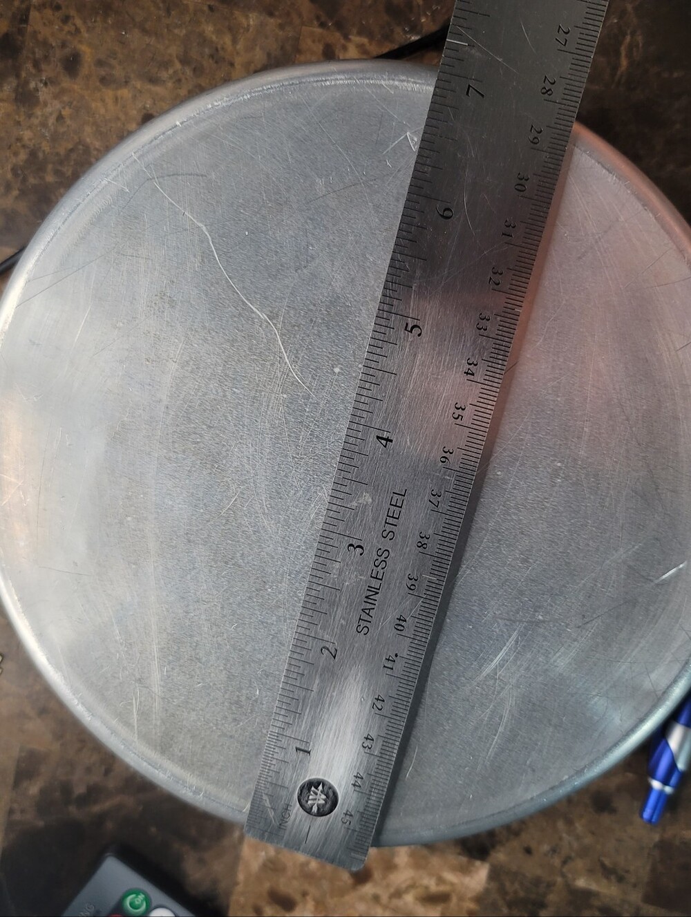 Set of 3 Aluminum Round Cake Pans Baking Tins - Picture 11 of 11